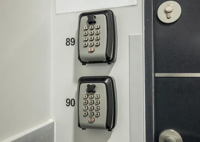 アパート Wigurytower 67' *